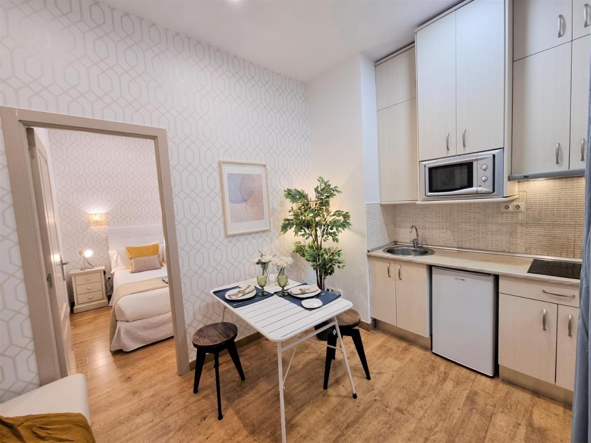Apartamentos San Andres マドリード エクステリア 写真