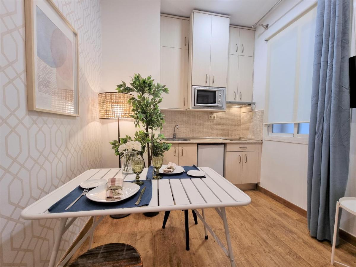 Apartamentos San Andres マドリード エクステリア 写真