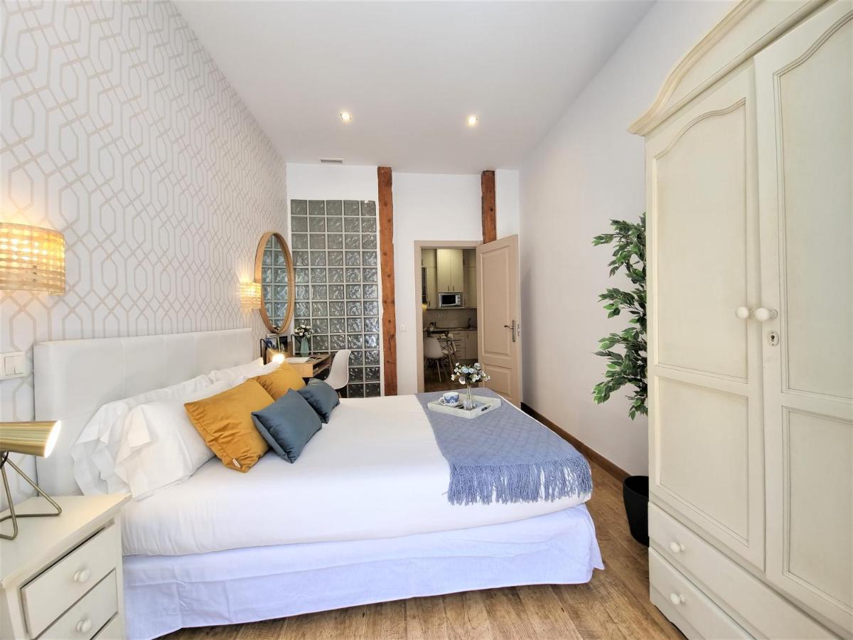 Apartamentos San Andres マドリード エクステリア 写真