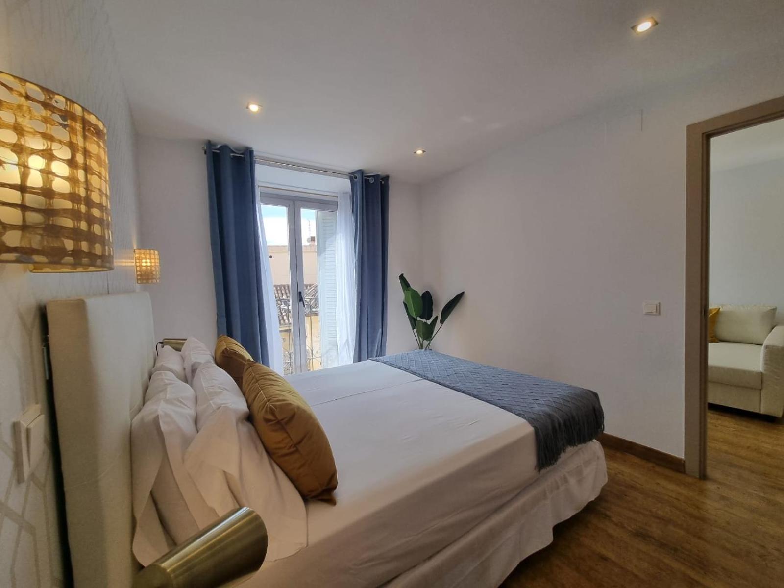 Apartamentos San Andres マドリード エクステリア 写真