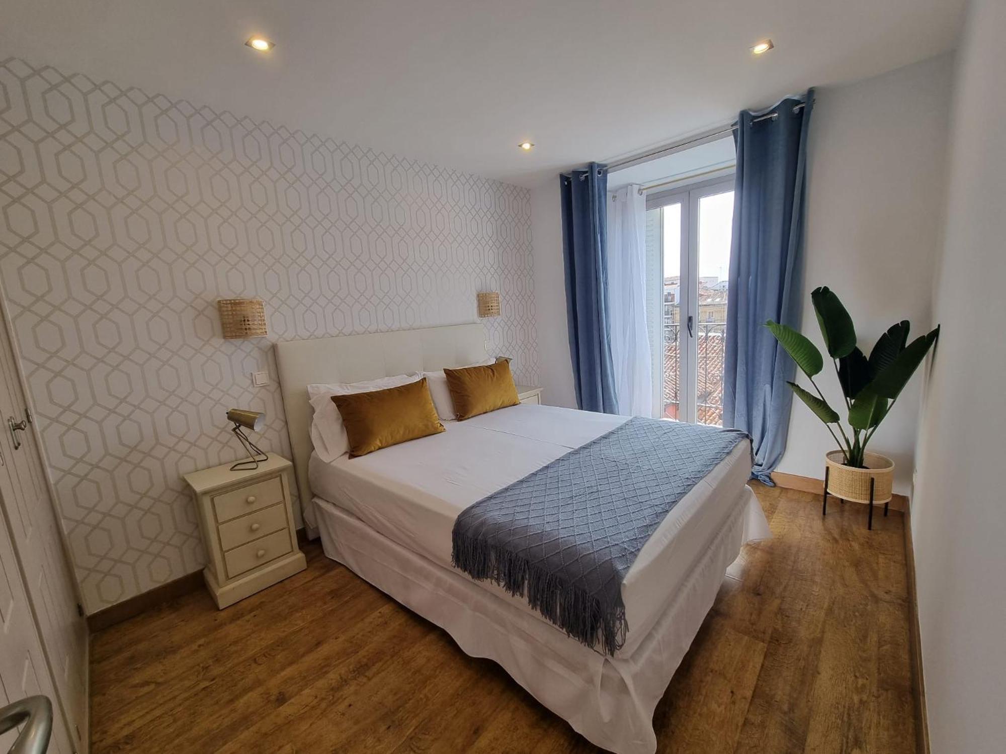 Apartamentos San Andres マドリード エクステリア 写真